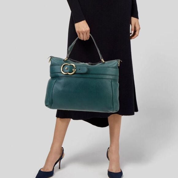Gucci Green Shoulder Bag with Gold Hardware - Picture 8 of 12